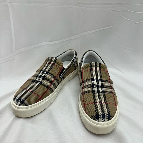 Burberry Signature Check Latticed Espadrilles Shoes 38 - Picture 1 of 5